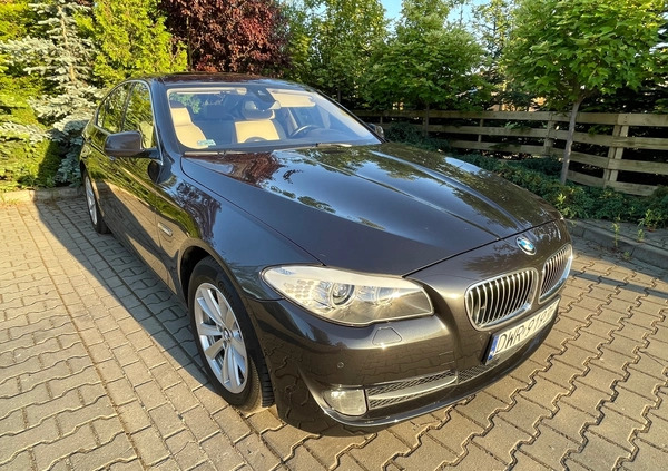 BMW Seria 5 cena 65900 przebieg: 317040, rok produkcji 2013 z Strzegom małe 191